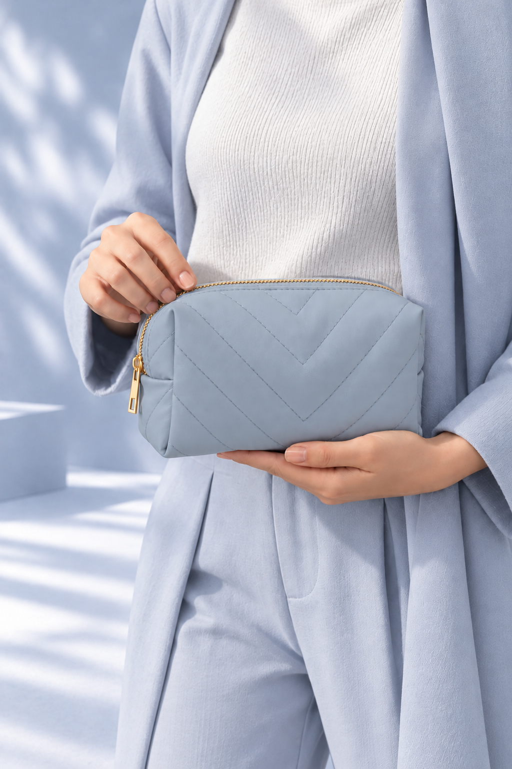 Makeup pouch
